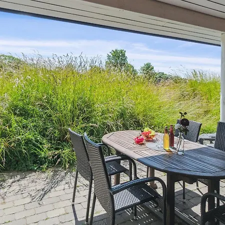 Niyazi - 6km From The Sea By Interhome *